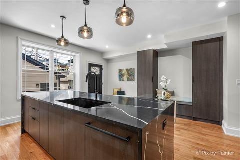 Tiny photo for 2334 N Oakley Avenue, Chicago, IL 60647 (MLS # 12661326)