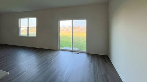 Tiny photo for 2662 Camelback Drive, Pingree Grove, IL 60140 (MLS # 12615018)