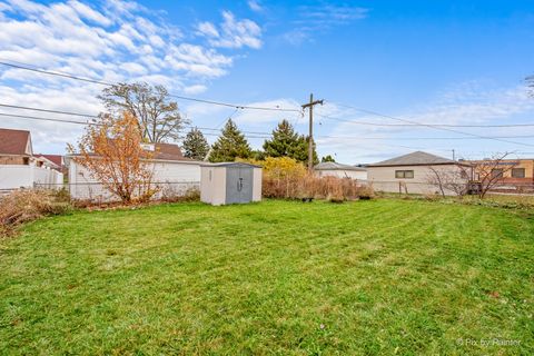 Tiny photo for 4007 Grace Street, Schiller Park, IL 60176 (MLS # 12523865)