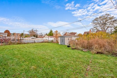 Tiny photo for 4007 Grace Street, Schiller Park, IL 60176 (MLS # 12523865)