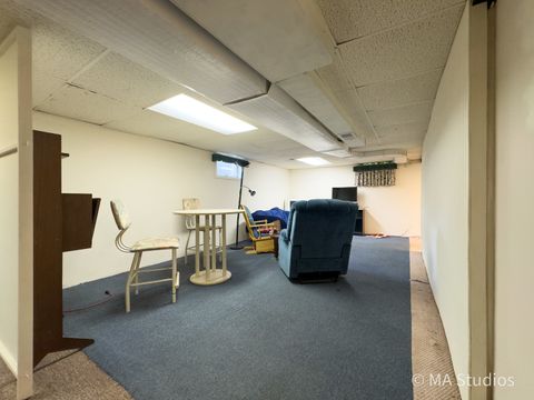 Tiny photo for 1219 Golf Lane, Wheaton, IL 60189 (MLS # 12467706)