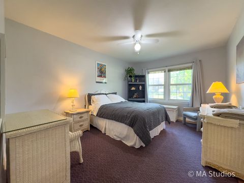 Tiny photo for 1219 Golf Lane, Wheaton, IL 60189 (MLS # 12467706)