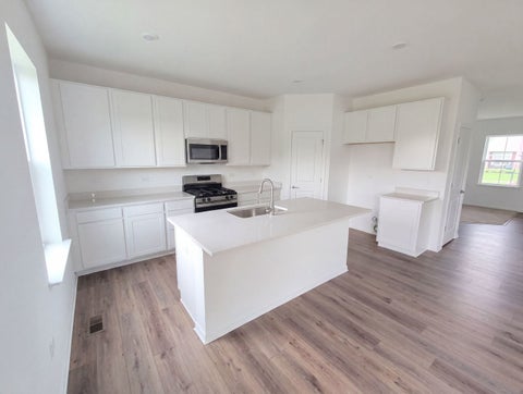 Tiny photo for 418 Fairway Lane, Sycamore, IL 60178 (MLS # 12756875)
