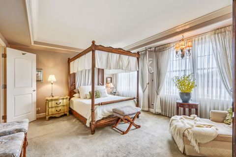 Tiny photo for 10 E Burlington Street #3B, Riverside, IL 60546 (MLS # 12701648)