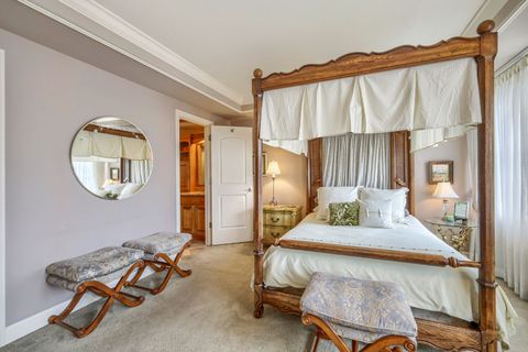 Tiny photo for 10 E Burlington Street #3B, Riverside, IL 60546 (MLS # 12701648)