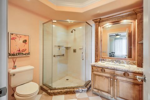 Tiny photo for 10 E Burlington Street #3B, Riverside, IL 60546 (MLS # 12701648)