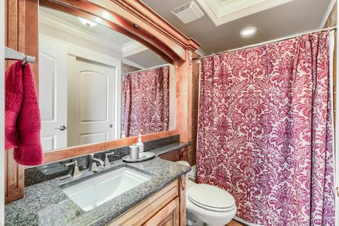 Tiny photo for 10 E Burlington Street #3B, Riverside, IL 60546 (MLS # 12701648)