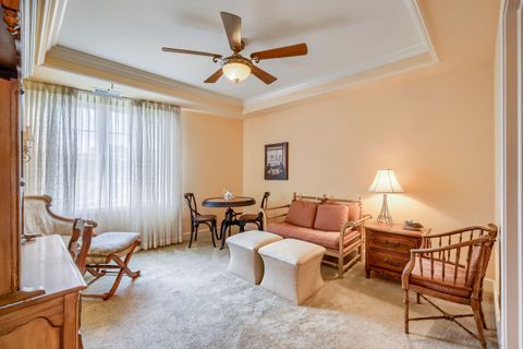 Tiny photo for 10 E Burlington Street #3B, Riverside, IL 60546 (MLS # 12701648)