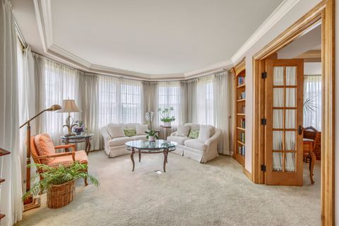 Tiny photo for 10 E Burlington Street #3B, Riverside, IL 60546 (MLS # 12701648)