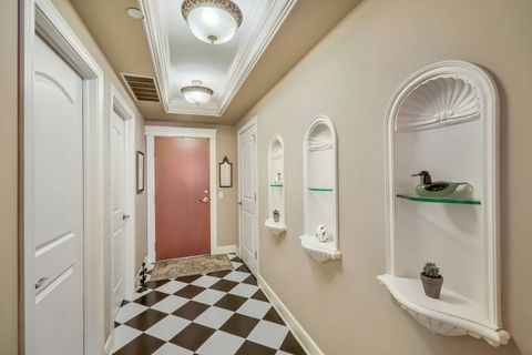 Tiny photo for 10 E Burlington Street #3B, Riverside, IL 60546 (MLS # 12701648)
