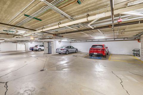 Tiny photo for 10 E Burlington Street #3B, Riverside, IL 60546 (MLS # 12701648)