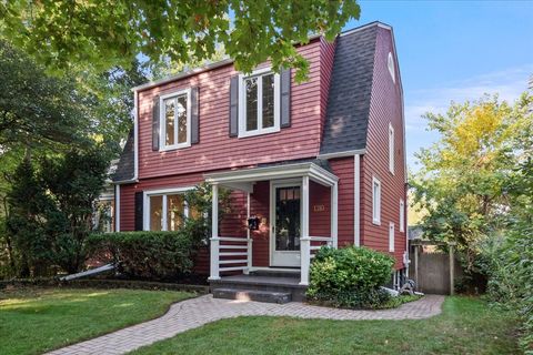1310 Wesley Avenue Evanston IL 60201