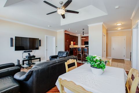 Tiny photo for 40 Prairie Park Drive #707, Wheeling, IL 60090 (MLS # 12523385)