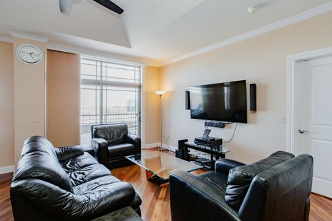 Tiny photo for 40 Prairie Park Drive #707, Wheeling, IL 60090 (MLS # 12523385)