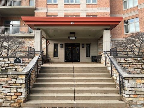 Tiny photo for 40 Prairie Park Drive #707, Wheeling, IL 60090 (MLS # 12523385)