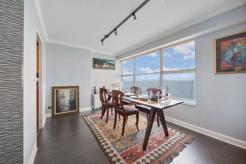 Tiny photo for 6157 N Sheridan Road #5G, Chicago, IL 60660 (MLS # 12458680)