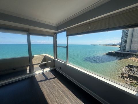 Tiny photo for 6157 N Sheridan Road #5G, Chicago, IL 60660 (MLS # 12458680)