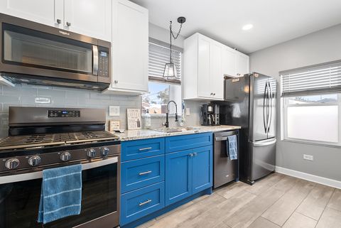 Tiny photo for 3232 W 115th Street, Chicago, IL 60655 (MLS # 12516812)