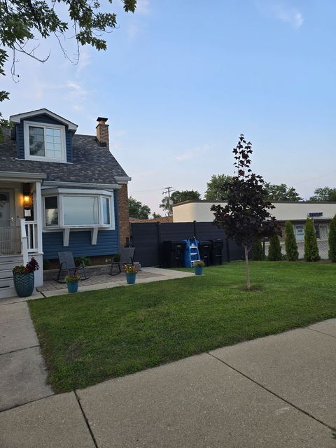 Tiny photo for 3232 W 115th Street, Chicago, IL 60655 (MLS # 12516812)