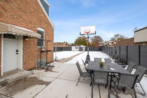 Tiny photo for 3232 W 115th Street, Chicago, IL 60655 (MLS # 12516812)