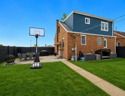 Tiny photo for 3232 W 115th Street, Chicago, IL 60655 (MLS # 12516812)