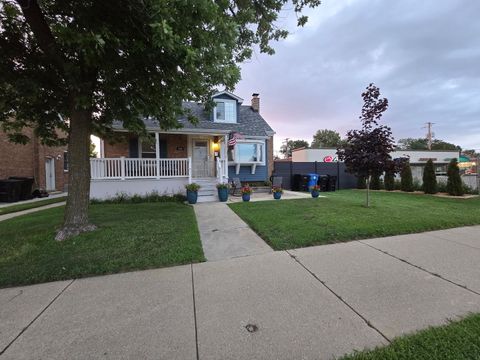 Tiny photo for 3232 W 115th Street, Chicago, IL 60655 (MLS # 12516812)
