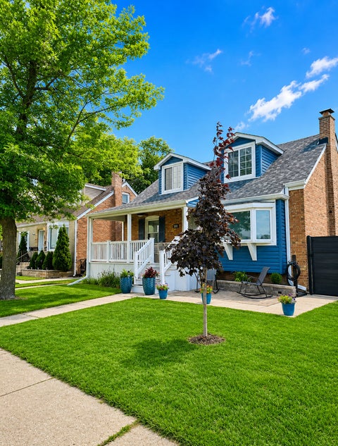 Photo of 3232 W 115th Street, Chicago, IL 60655 (MLS # 12516812)