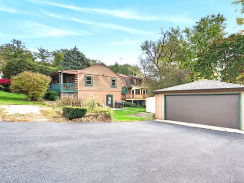 Tiny photo for 50 Highview Avenue, Fox Lake, IL 60020 (MLS # 12706644)
