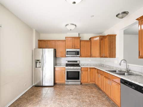 Tiny photo for 10228 Camden Lane #E, Bridgeview, IL 60455 (MLS # 12741393)