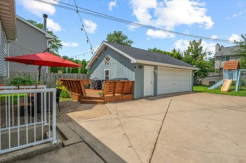 Tiny photo for 326 W Morris Avenue, Lombard, IL 60148 (MLS # 12551744)