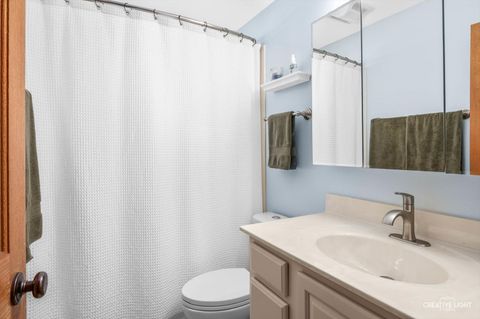 Tiny photo for 326 W Morris Avenue, Lombard, IL 60148 (MLS # 12551744)