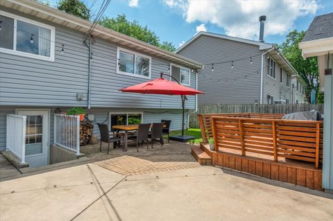 Tiny photo for 326 W Morris Avenue, Lombard, IL 60148 (MLS # 12551744)