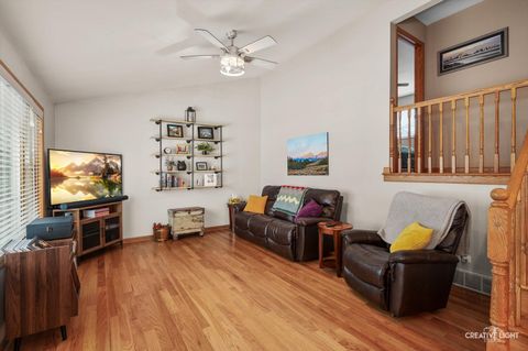 Tiny photo for 326 W Morris Avenue, Lombard, IL 60148 (MLS # 12551744)