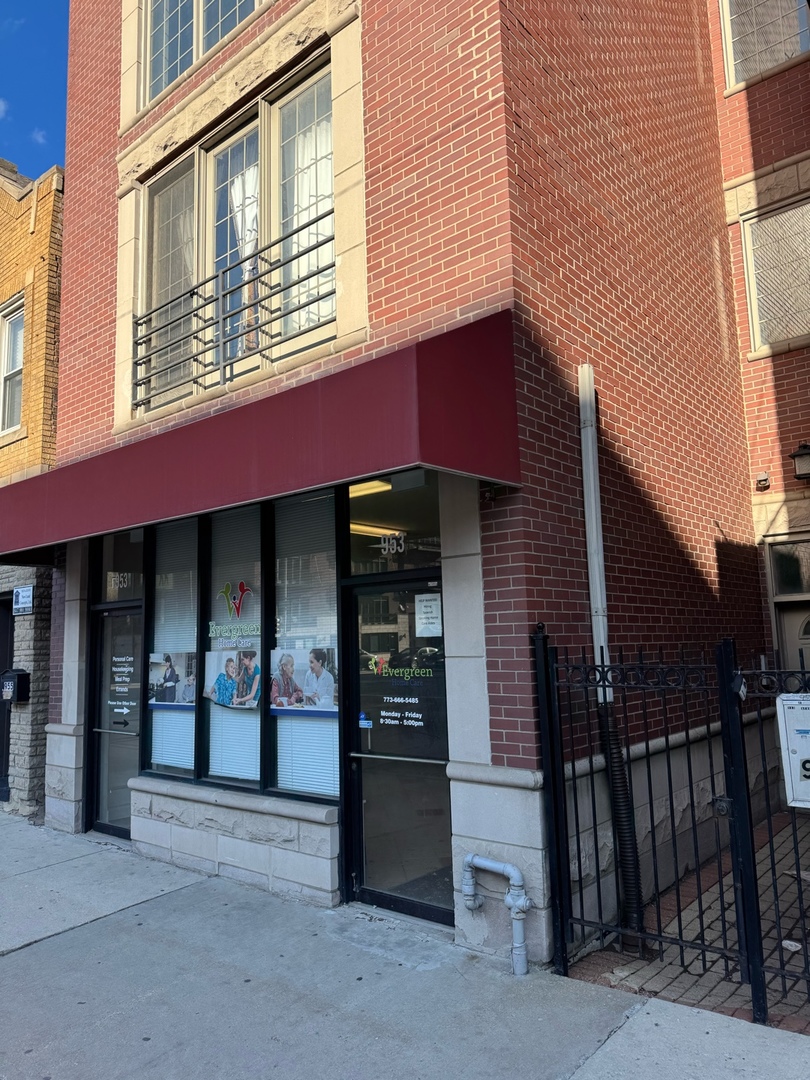 953 N Ashland Avenue