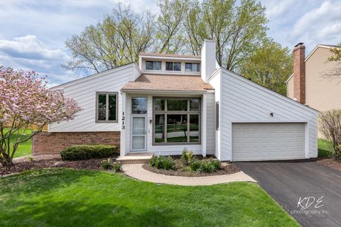 Tiny photo for 1213 Yorkshire Drive, Naperville, IL 60563 (MLS # 12611320)