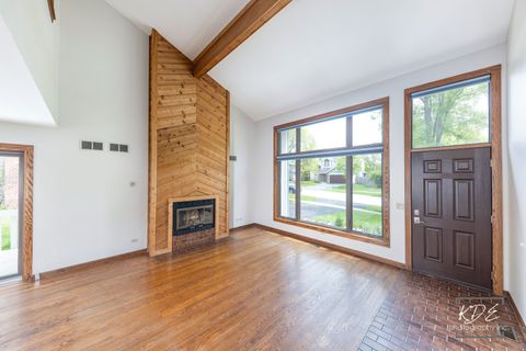 Tiny photo for 1213 Yorkshire Drive, Naperville, IL 60563 (MLS # 12611320)