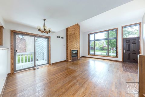 Tiny photo for 1213 Yorkshire Drive, Naperville, IL 60563 (MLS # 12611320)