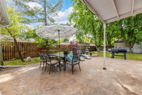 Tiny photo for 275 Plainview Drive, Bolingbrook, IL 60440 (MLS # 12648230)