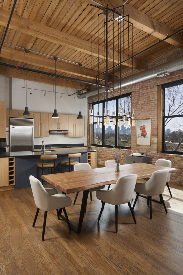 1750 N Wolcott Avenue 405