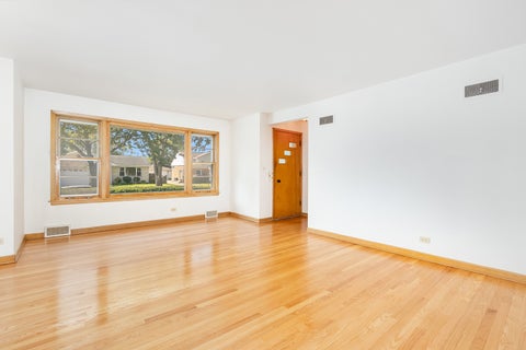 Tiny photo for 7046 W Cleveland Street, Niles, IL 60714 (MLS # 12743259)
