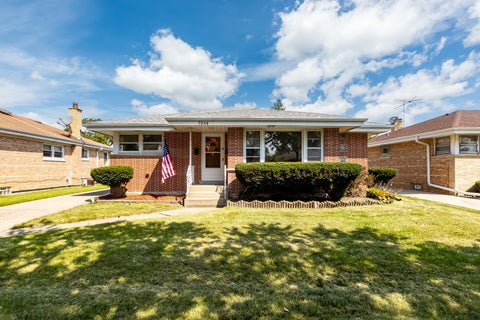 Photo of 7046 W Cleveland Street, Niles, IL 60714 (MLS # 12743259)