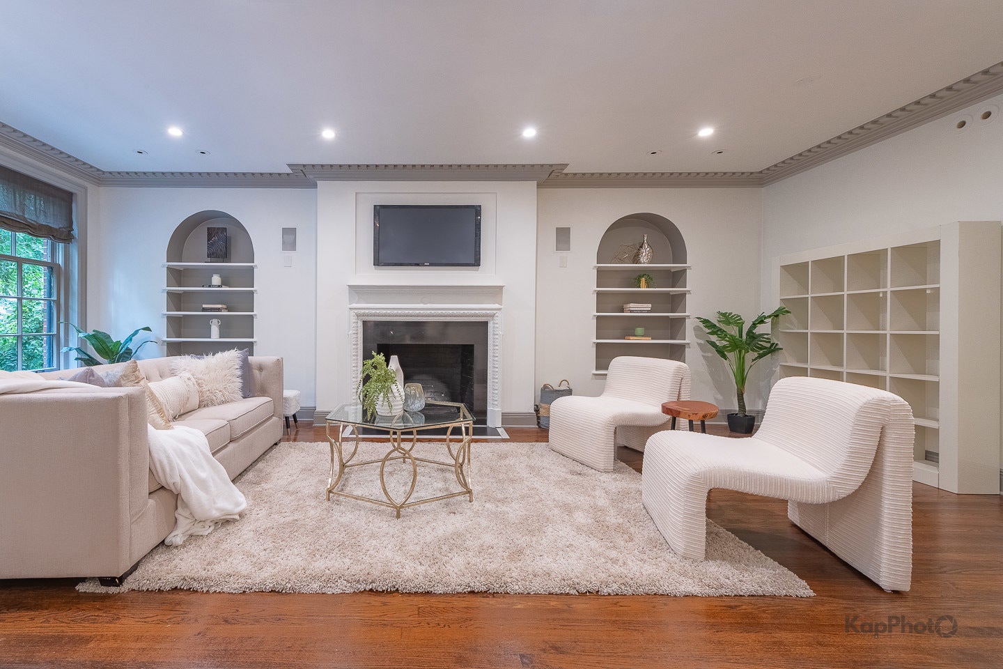 24 E Scott Street 2