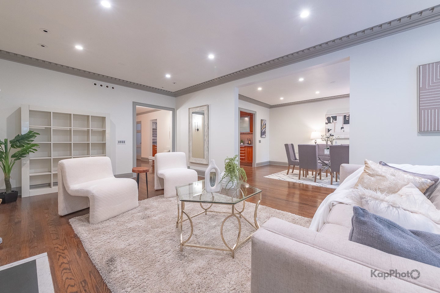 24 E Scott Street 2
