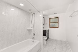 Tiny photo for 501 Lafayette Lane, Hoffman Estates, IL 60169 (MLS # 12715771)