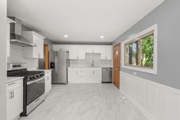 Tiny photo for 501 Lafayette Lane, Hoffman Estates, IL 60169 (MLS # 12715771)