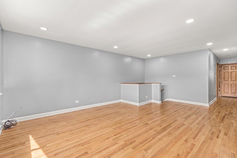 Tiny photo for 501 Lafayette Lane, Hoffman Estates, IL 60169 (MLS # 12715771)