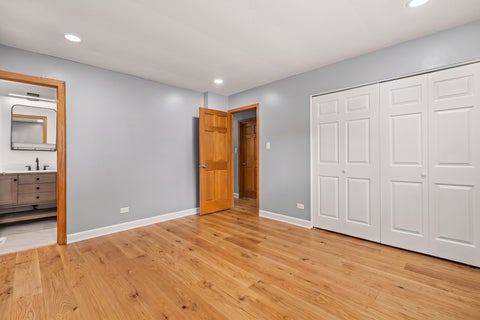 Tiny photo for 501 Lafayette Lane, Hoffman Estates, IL 60169 (MLS # 12715771)