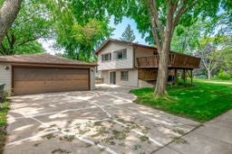 Tiny photo for 501 Lafayette Lane, Hoffman Estates, IL 60169 (MLS # 12715771)