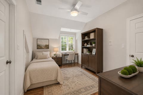 Tiny photo for 130 S Madison Street, Hinsdale, IL 60521 (MLS # 12700774)