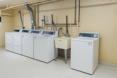 Tiny photo for 14B Kingery Quarter #207, Willowbrook, IL 60527 (MLS # 12549084)